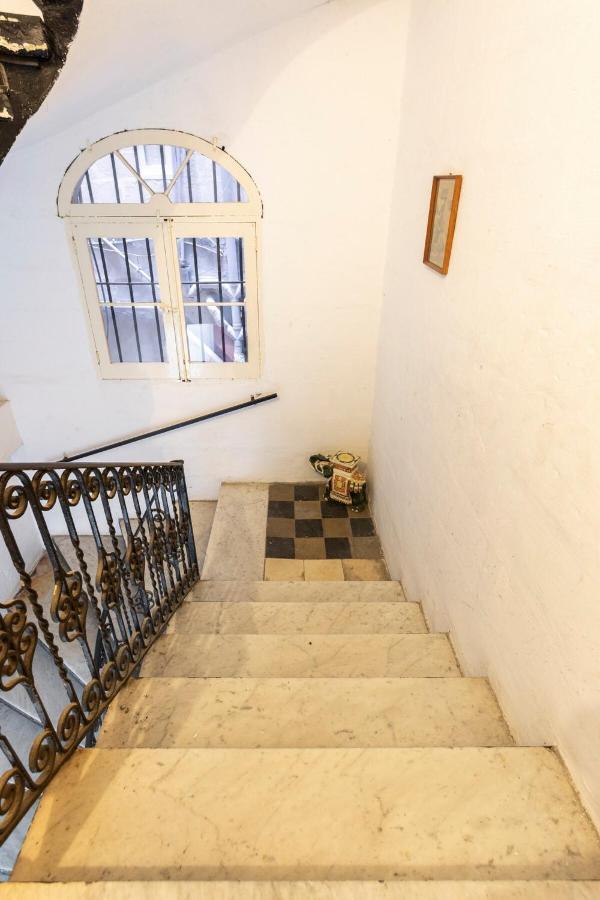 Superbly Located Cosy 2-Bedroom Apartment Valletta Exterior photo